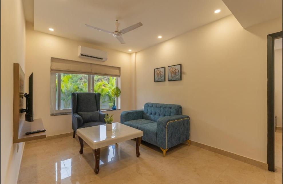 Lavish Apartments with Swimming Pool near Candolim Beach Marmagao Exteriér fotografie