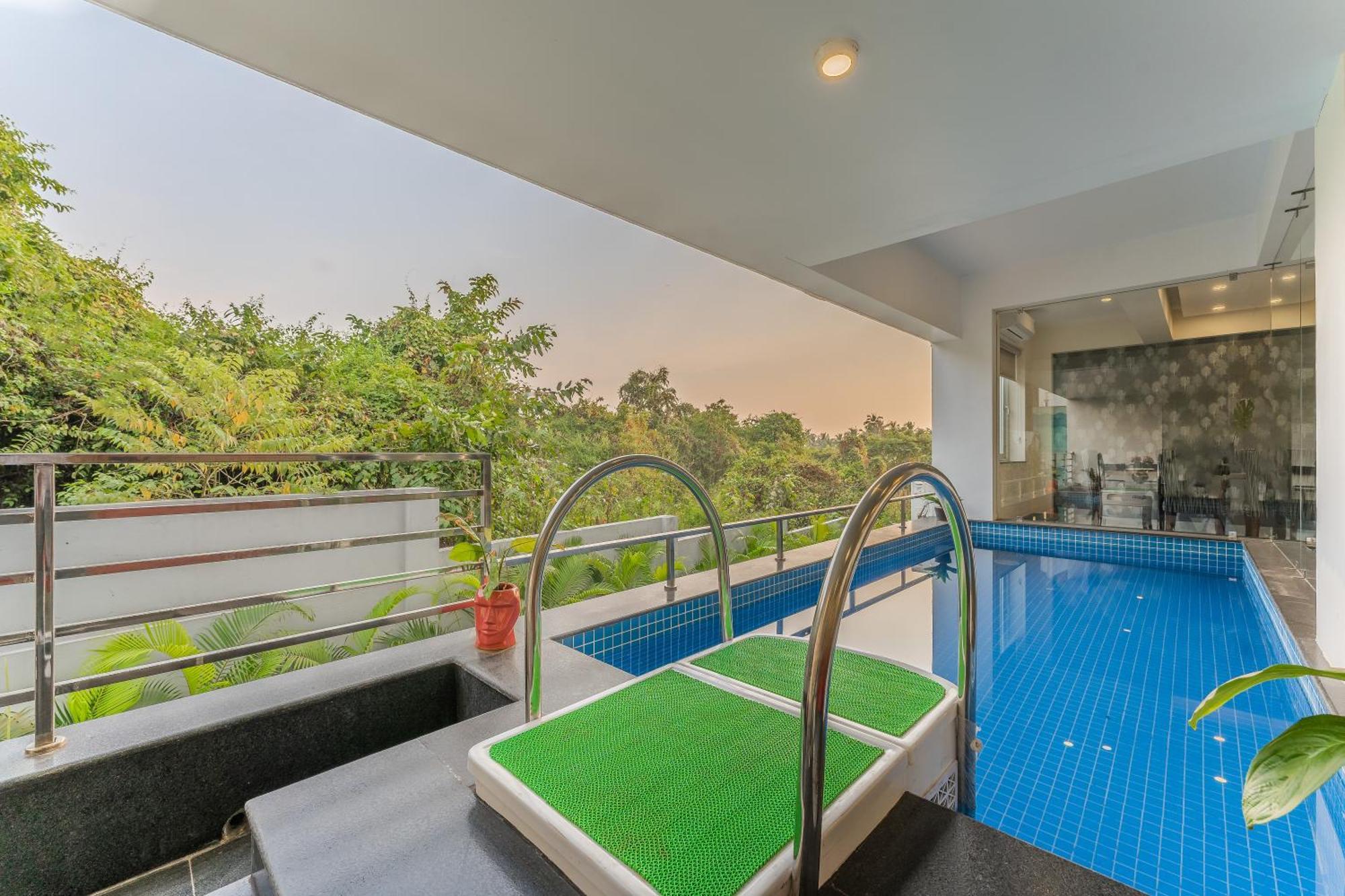 Lavish Apartments with Swimming Pool near Candolim Beach Marmagao Exteriér fotografie